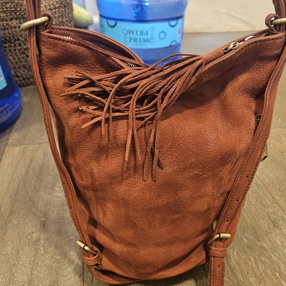 Hobo International Women's Brown Torin Leather Shoulder Bag - Picture 11 of 14